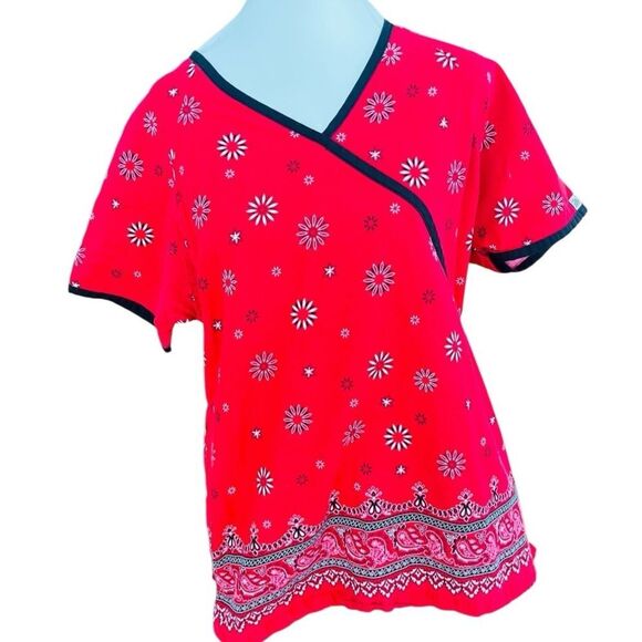 (2) Uniform Advantage UA Women’s scrub tops, set of (2), size small. - Picture 6 of 9